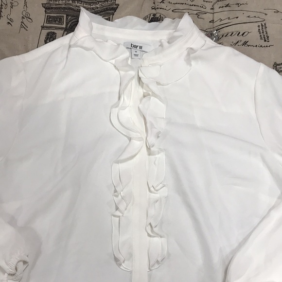 🎁 Bar III Trendy Plus Size Ruffled Button-Up Blouse - Picture 4 of 9